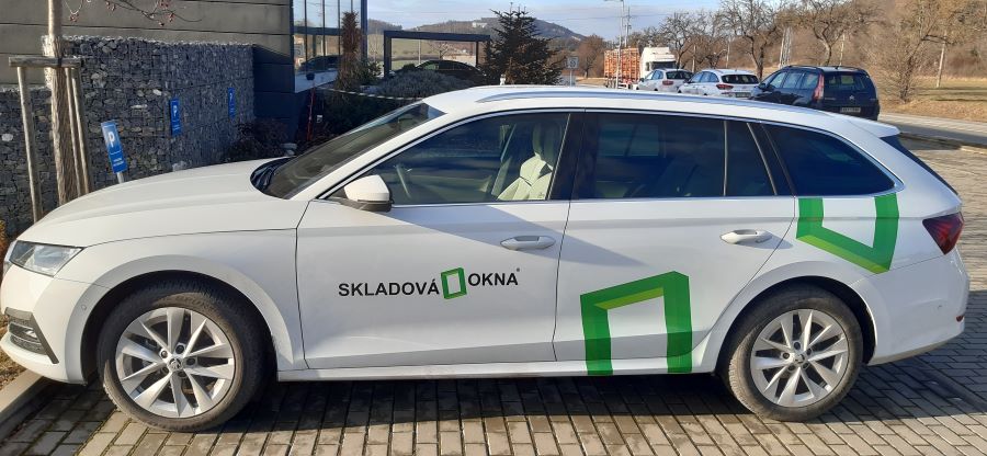 Auto e-shopu Skladova-okna.cz