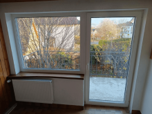 Bílé plastové balkonové dveře