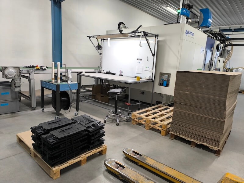 Výroba plastové střešní krytiny